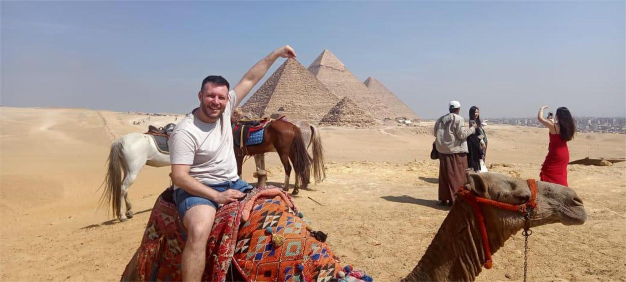 Pyramids Plateau View Bed and Breakfast Il Il Cairo Esterno foto